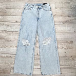 Divided by H&M Distressed High Waisted Wide Leg Recycled Cotton Jeans NWT 10